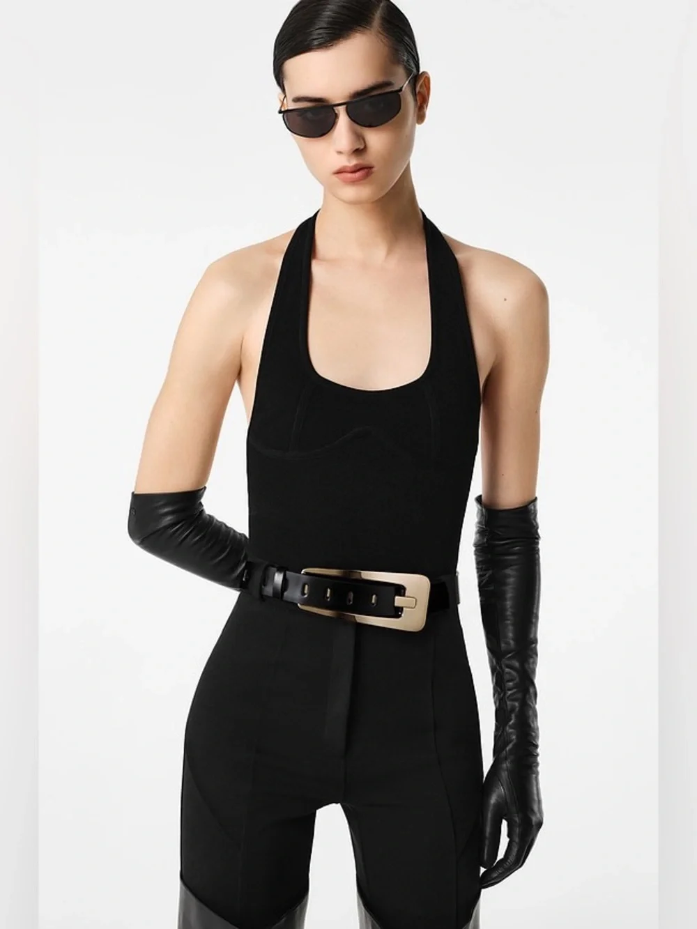 NWT Revolve Los Angeles Grande Buckle Belt in Black Gold Women’s Medium